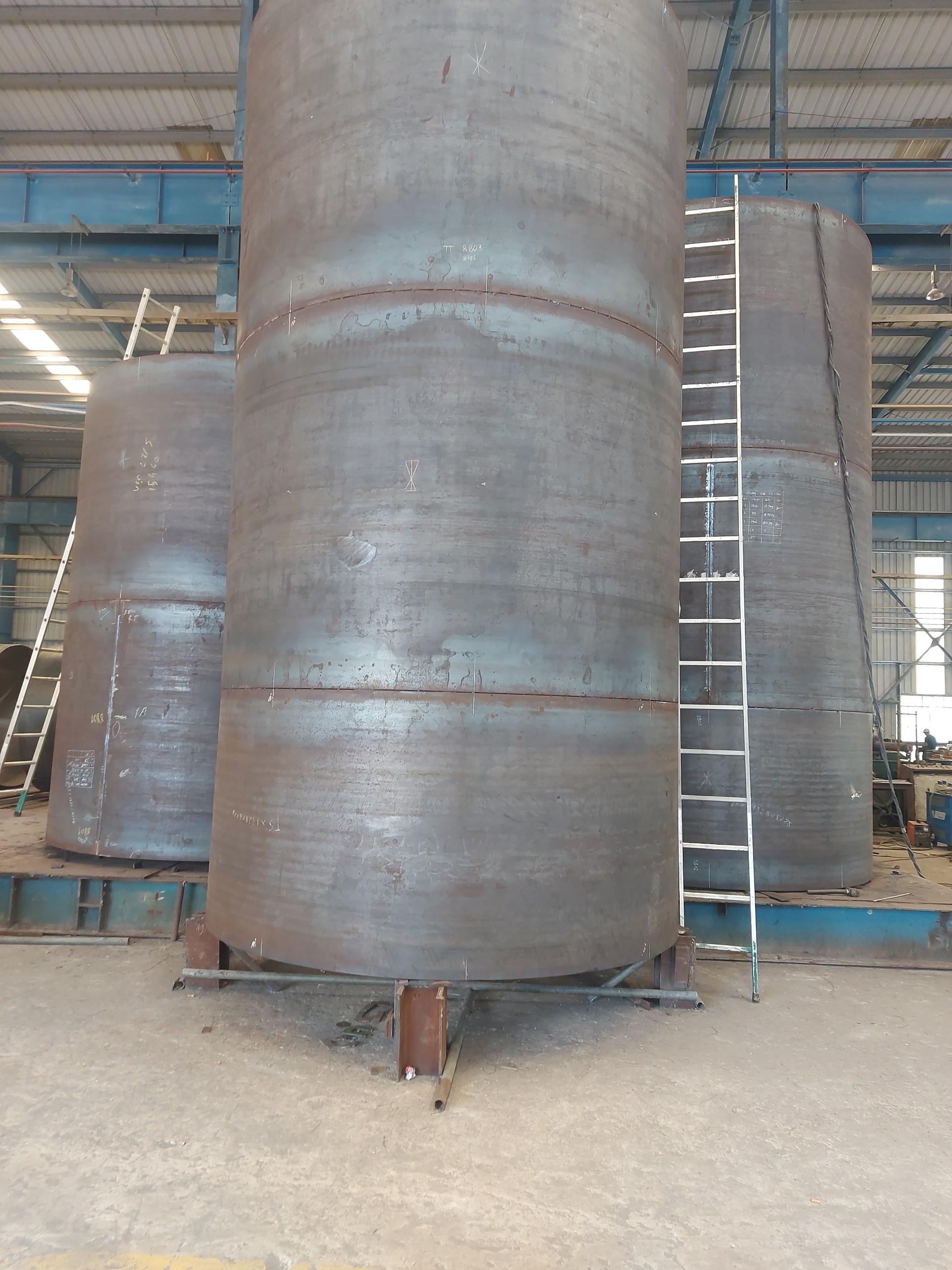 GIA CÔNG BỒN, BỂ CHỨA - FABRICATION TANKS